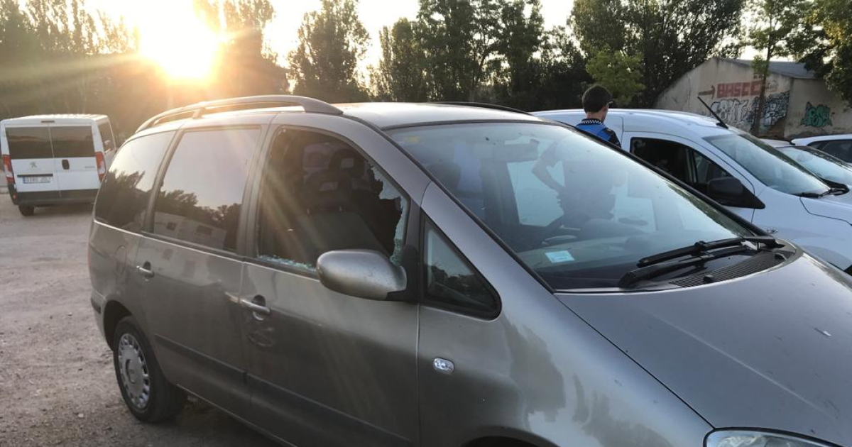 Tres detenidos en Aranda por robar con violencia en 5 coches