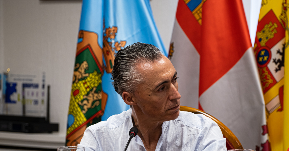 Miguel Ángel Gayubo renueva como presidente de la Ruta del Vino Ribera del Duero