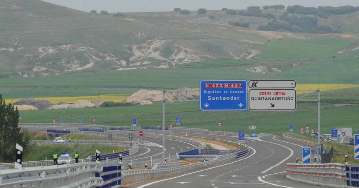 La autovía de Aguilar recibe 121 millones para otros 12 kilómetros La autovía de Aguilar recibe 121 millones para otros 12 kilómetros
