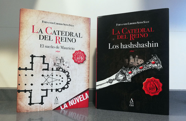 Las dos novelas que conforman la bilogía 'La Catedral del Reino' de Soto Sáez. D. G.