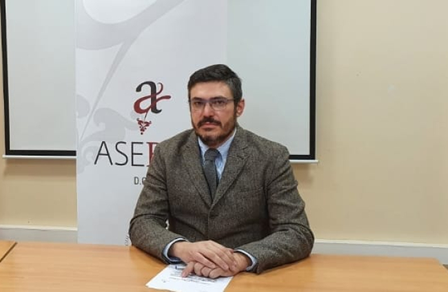 Iker Ugarte es el presidente de la Asociación de Bodegas de Ribera del Duero Asebor