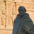 Imagen
Estatua de Francisco de Vitoria en Salamanca