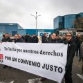 Trabajadores de Cerámicas Gala durante una protesta por la negociación de un convenio de 2022.