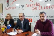 Amparo Simón, Luis Briones y Ángel Rocha. L.V.