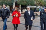 Vesga junto a la delegada del Gobierno Virginia Barcones en Burgos