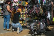 El mercadillo de fiestas abre sus puestos