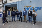 Nuria Revilla, Manu Loro, Cucho Íñiguez, Daniel Bermejo, Miguel Navarro, Álvaro Gredilla, Paco Berciano y Sandra Pinilla; en la sede de Burgos Acoge.
