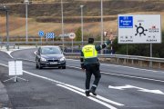 Imagen de un control de la Guardia Civil de Tráfico.