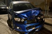 Imagen de uno de los vehículos destrozados.