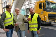 El alcalde en funciones visitó ayer los trabajos en la calle San Francisco.
