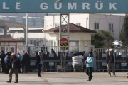 Frontera turco-siria de Alabake, cerca de Sanliurfa, en Turquía.-Foto: SEDAT SUNA / EFE