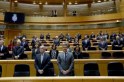 Cinco senadores del PP ganaron el Cuponazo con el número 155 el mismo día que aprobaron la aplicación de dicho artículo.-/ JAVIER LIZON (EFE)