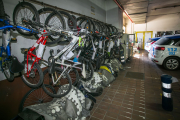 Depósito de bicis en la sede de la Policía Local de Burgos. TOMÁS ALONSO