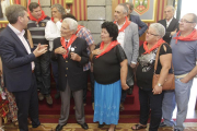 Seis son los protagonistas de la Operación Añoranza este año -llegados de Argentina, Cuba y Uruguay-, que fueron recibidos ayer por el alcalde y concejales.-S.O.