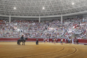 Imagen de un tendido del Coliseum en un festejo taurino. SANTI OTERO