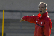 Carlos Terrazas durante un entrenamiento en Anduva.-RAÚL G. OCHOA