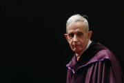Fotografía de archivo. Josh Nash recibe el premio Nobel.-REUTERS