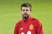Piqué, durante una sesión de entrenamiento con la Selección española, a principios de septiembre, en Liechtenstein.-GIAN EHRENZELLER (AP)