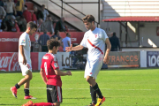 Sangalli, abatido tras el choque ante el Sevilla Atlético.-JOSÉ ESTEBAN EGURROLA