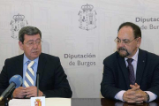 César Rico y el presidente de Sodebur, Ángel Guerra, dieron ayer cuenta de la reunión con el ministro de Fomento.-ICAL