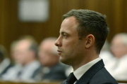 El atleta Óscar Pistorius este martes antes de la sentencia.-Foto: HERMAN VERWEY