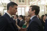 Pedro Sánchez, Ana Pastor y Pablo Casado, este jueves en el Congreso.-EFE/ ZIPI