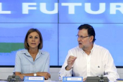 Rajoy y Cospedal, el pasado lunes, en la reunión con los presidentes del PP.-Foto: Ballesteros / EFE