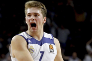 Luka Doncic, en un partido de la pasada temporada con el Madrid.-JUANJO MARTIN (EFE)