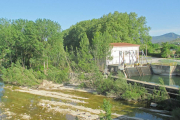 Las obras contemplan la desaparición de las islas junto al Puente de Hierro.-E. M.