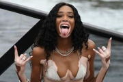 La modelo Winnie Harlow, durante su fiesta de cumpleaños en Miami.-MEGA