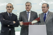 EduardoHernández, Luis Conde y José Luis Herrero.-SANTI OTERO
