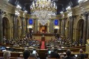 Pleno del Parlament en el que se aprobó la ley de transitoriedad, el pasado 7 de septiembre.-FERRAN SENDRA