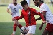 Imagen de un partido del Real Burgos de esta temporada. SANTI OTERO