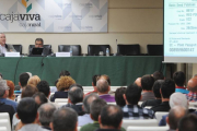 Fernando Alonso (izq) y Javier Fernández (dch) durante un momento de la jornada celebrada ayer, a la que acudieron cerca de 200 profesionales.-I. L.M.