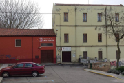 El edificio del Molino se encuentra junto al parque de La Isla.-L.V.
