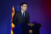 Josep Maria Bartomeu, durante una asamblea del Barça.-ALEJANDRO GARCÍA (EFE)