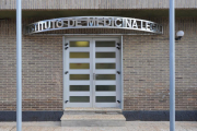 Imagen de la entrada principal del Instituto de Medicina Legal.-ISRAEL L. MURILLO
