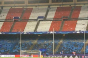 El gol sur del Calderón, con muchos asientos arrancados.-EL PERIÓDICO