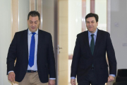 El portavoz del Grupo Popular en las Cortes, Carlos Fernández Carriedo, presenta una proposición de ley para que las estaciones de servicio cuenten con personal de atención al público-ICAL