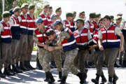 Un soldado acusado de atentar contra Erdogan hace un año es llevado a juicio-AFP / AP / REUTERS