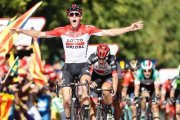 El belga Wallays triunfa en la meta de Lleida-PHOTOGOMEZ SPORT