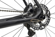 Unos frenos de disco en una bicicleta de carretera-