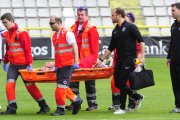 Julio Rico abandonó el terreno de juego el pasado domingo en camilla.-ISRAEL L. MURILLO