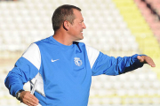 Ángel Viadero durante el choque que el Burgos jugó ante el Guijuelo.-ISRAEL L. MURILLO