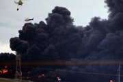 El incendio en una imagen del pasado viernes-EFE / Ismael Herrero