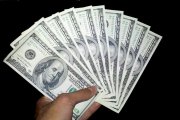 Billetes de cien dólares norteamericanos.-MILAD MOSAPOOR / WIKIMEDIA COMMONS