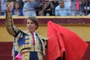 El conocido torero durante una de sus actuaciones.-ECB