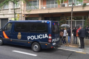 Los agentes buscan documentación que afecta a Marta Ferrusola y sobre los últimos movimientos de dinero de Pujol júnior-RICARD CUGAT/ ATLAS