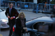 La infanta y su marido, a su llegada a los juzgados-AP