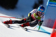 Mikaela Shiffrin, este domingo en el gigante de Soldeu.-GETTY IMAGES / ALEXIS BOICHARD